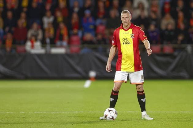 DEVENTER , 25-09-2025 , Stadium De Adelaarshorst , season 2025 2026 , UEFA Europa League League phase . match between Go Ahead Eagles and FCSB, final result 0-1, Picture shows GA Eagles player Joris Kramer Go Ahead Eagles - FCSB  x31196198x Copyright: