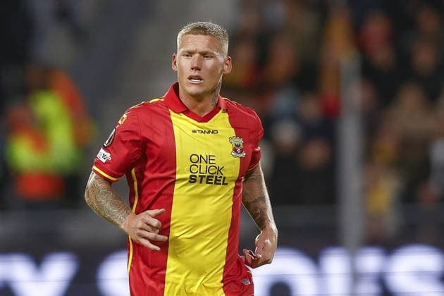DEVENTER , 25-09-2025 , Stadium De Adelaarshorst , season 2025 2026 , UEFA Europa League League phase . match between Go Ahead Eagles and FCSB, final result 0-1, Picture shows GA Eagles player Victor Edvardsen Go Ahead Eagles - FCSB  x31196223x Copyright: