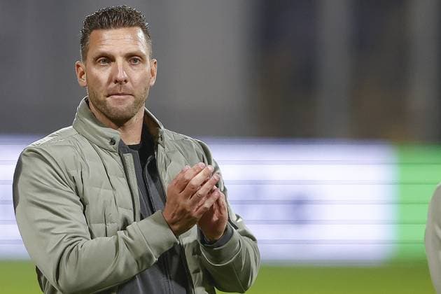 DEVENTER , 25-09-2025 , Stadium De Adelaarshorst , season 2025 2026 , UEFA Europa League League phase . match between Go Ahead Eagles and FCSB, final result 0-1, Picture shows GA Eagles trainer coach Melvin Boel Go Ahead Eagles - FCSB  x31196228x Copyright: