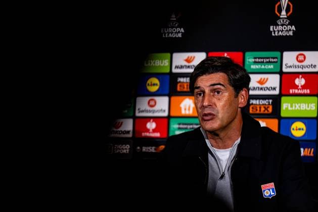 UTRECHT, NETHERLANDS - SEPTEMBER 25: Olympique Lyonnais head coach Paulo Fonseca attends a press conference, PK, Pressekonferenz after the UEFA Europa League 2025 26 League Phase MD1 match between FC Utrecht and Olympique Lyonnais at Stadion Galgenwaard on September 25, 2025 in Utrecht, Netherlands. (Photo by Rene Nijhuis) SPO  Copyright: xRenexNijhuis