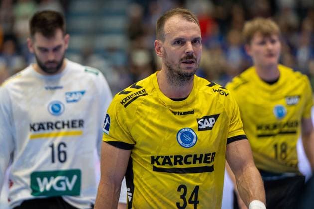 Kai Haefner, right back, TVB Stuttgart 34 , VfL Gummersbach vs TVB 1898 Stuttgart, Daikin Handball Bundesliga, Men , Matchday 6, 25 09 2025 Gummersbach NRW Germany Copyright: xkolbert-press MartinxWdziecznyx