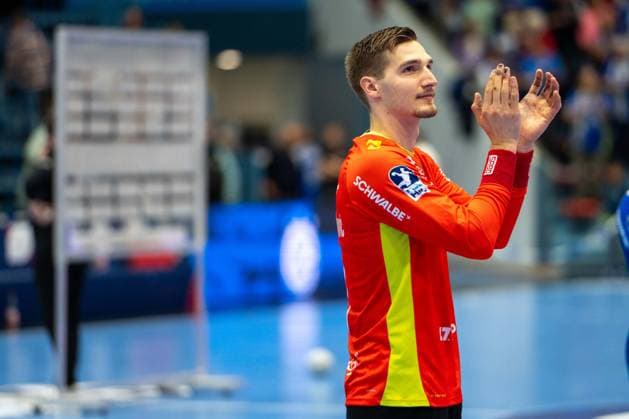 Dominik KuzmanoviÄ‡, Goalkeeper, VfL Gummersbach 1 , VfL Gummersbach vs TVB 1898 Stuttgart, Daikin Handball Bundesliga, Men , Matchday 6, 25 09 2025 Gummersbach NRW Germany Copyright: xkolbert-press MartinxWdziecznyx