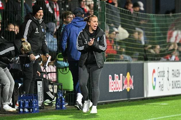 Soccer I Women I Season 2025 2026 I Bundesliga I 4 Matchday I RB Leipzig Hamburger SV I 25 09 2025 Liese Brancao Coach, Hamburger SV Crop, close-up, portrait, portrait, single photo, single image, body Leipzig RB Training Center, Cottaweg 7 Saxony Germany Copyright: xLobeca InesxHähnelx