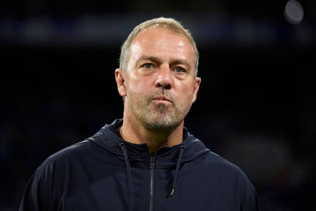 Real Oviedo v FC Barcelona, Barca - LaLiga EA Sports Hansi Flick head coach of FC Barcelona looks on during the LaLiga EA Sports match between Real Oviedo and FC Barcelona at Carlos Tartiere on September 25, 2025, in Oviedo, Spain. Oviedo Carlos Tartiere Asturias Spain RL_ROVvFCB_000044 Copyright: xRicardoxLarreinax