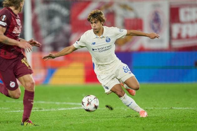 Salzburg, Austria September 25, 2025 Europa League 2025 2026 RB Salzburg vs FC Porto In the picture Rodrigo Mora FC Red Bull Arena Copyright: xFotostandx xWassmuth,xFOTOGRAFxJUERGENxxWASSMUTH,xJUERGENxWASSMUTHx