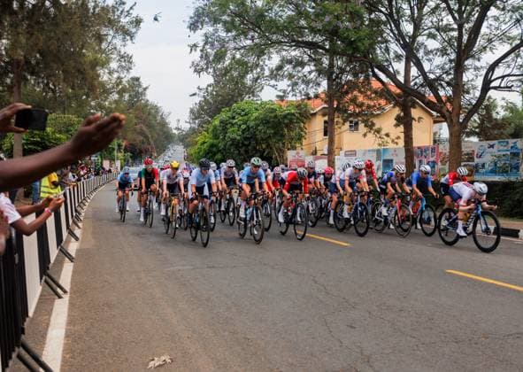 (250926) -- KIGALI, Sept. 26, 2025 -- Riders compete during the Women s Under 23 (U23) Individual Time Trial of the 2025 UCI Road World Championships in Kigali, Rwanda, on Sept. 25, 2025. (Photo by Xinhua) (SP)RWANDA-KIGALI-CYCLING-UCI-ROAD WORLD CHAMPIONSHIPS-WOMEN S U23 CyrilxNdegeya 