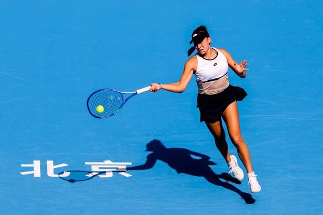BEIJING, CHINA - SEPTEMBER 26: Kamilla Rakhimova of Russia returns a shot in the Women s Singles Round of 64 match against Coco Gauff of the United States on day 5 of the 2025 China Open at National Tennis Center on September 26, 2025 in Beijing, China.  Copyright: xVCGx 111593310170