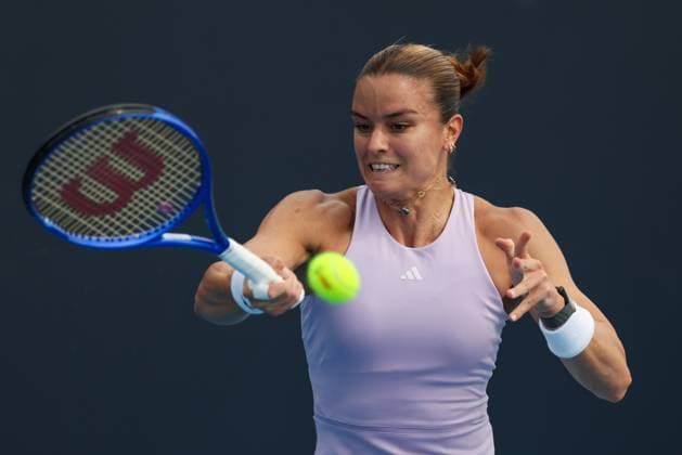 BEIJING, CHINA - SEPTEMBER 26: Maria Sakkari of Greece returns a shot in the Women s Singles Round of 64 match against Leylah Fernandez of Canada on day 5 of the 2025 China Open at National Tennis Center on September 26, 2025 in Beijing, China.  Copyright: xVCGx 111593309416