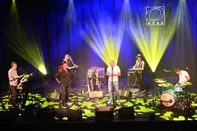 Herbert Prohaska, Fußball Legende, Schneckerl , Konzert, 70. Geburtstag, Pete Art Band, Oval, Salzburg, 2025, Manfred Siebinger