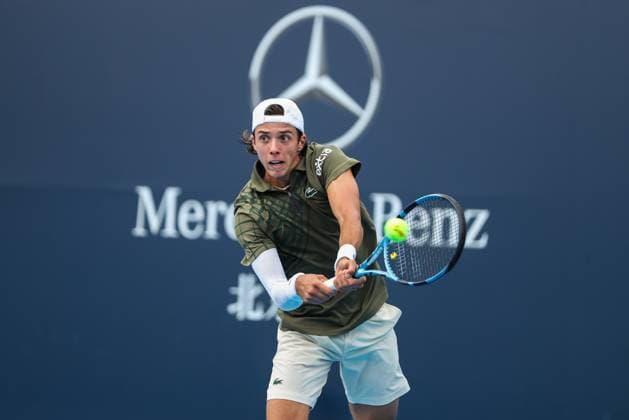 BEIJING, CHINA - SEPTEMBER 26: Arthur Cazaux of France competes in the Men s Singles Round of 32 match against Shang Juncheng of China on day 5 of the 2025 China Open at National Tennis Center on September 26, 2025 in Beijing, China.  Copyright: xVCGx 111593326499
