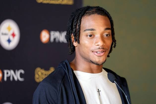 Pittsburgh Steelers press conference, PK, Pressekonferenz Carton House, Kildare 26 9 2025 Calvin Austin III Calvin Austin III 26 9 2025  Copyright: x INPHO LaszloxGeczox LG_001294