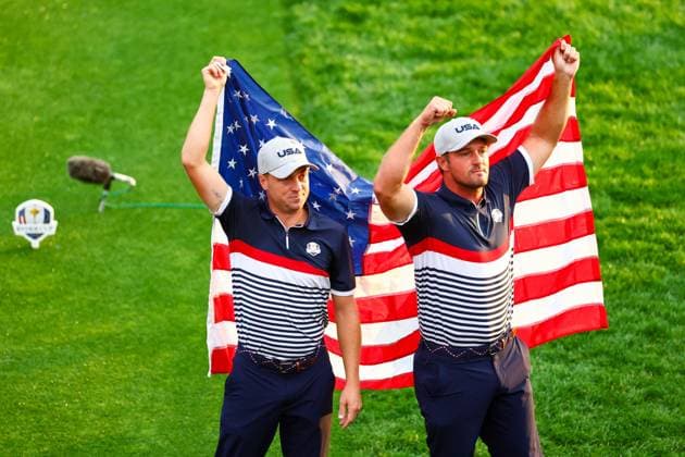 Bryson DeChambeau and Justin Thomas of Team USA on the first tee 2025 Ryder Cup, Day One, Morning Foursomes, Golf, Bethpage Black Golf Course, New York, USA - 26 Sep 2025New York Bethpage Black Golf Course New York (NY) United States of America EDITORIAL USE ONLY No use with unauthorised audio, video, data, fixture lists, club league logos or live services. Online in-match use limited to 120 images, no video emulation. No use in betting, games or single club league player publications. Copyright: xJamesxMarsh Shutterstockx 15500199p