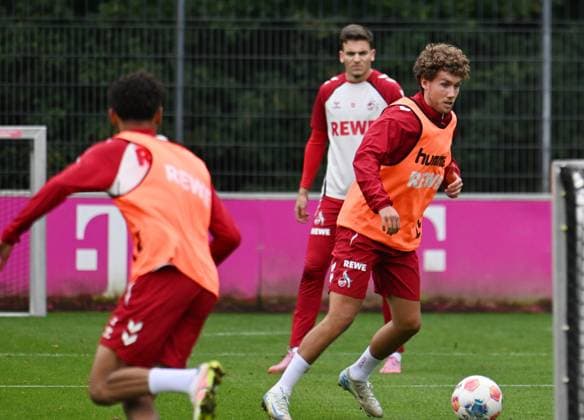 Football, 1. BL, 1. FC Köln, Training and press conference
