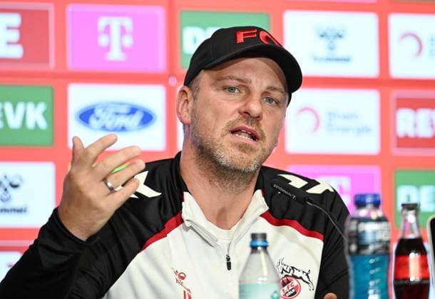 26 09 2025 , xophax, Soccer 1 Bundesliga, 1 FC Koeln 1 FC Köln Press conference before the Stuttgart match FC Coach Lukas Kwasniok DFL DFB REGULATIONS PROHIBIT ANY USE OF PHOTOGRAPHS as IMAGE SEQUENCES and or QUASI VIDEO Koeln