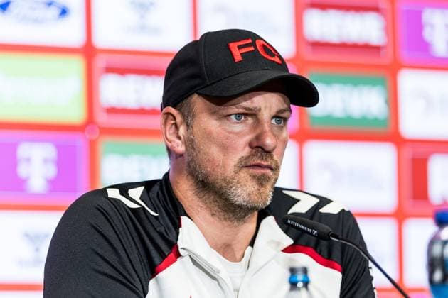 1 FC Köln Press Conference 26 09 2025 Lukas Kwasniok Coach 1 FC Köln Press Conference 1 FC Köln RheinEnergiestadion, 26 09 2025 Copyright: xBEAUTIFULxSPORTS Wunderlx