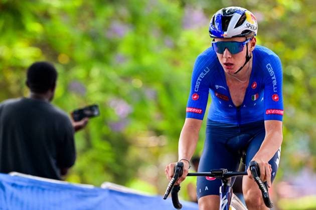 Italian Lorenzo Finn pictured in action during the u23 men road race (164,6 km) at the cycling road World Championships in Kigali, Rwanda, Friday 26 September 2025. The 2025 UCI Road World Championships take place from 21 to 28 September in Kigali, Rwanda. DIRKxWAEM  x135327987x