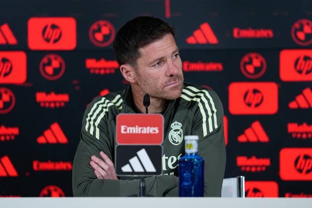 September 26, 2025, Valdebebas, Madrid, Spain: Xabi Alonso, head coach of Real Madrid, gives a press conference, PK, Pressekonferenz during the training day of Real Madrid ahead the Spanish League, LaLiga EA Sports, football match against Atletico de Madrid at Ciudad Deportiva Real Madrid on September 26, 2025, in Valdebebas, Madrid, Spain. Valdebebas Spain - ZUMAa181 20250926_zaa_a181_042 Copyright: xDennisxAgyemanx