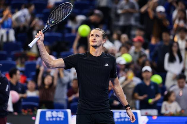 BEIJING, CHINA - SEPTEMBER 26: Alexander Zverev of Germany competes in the Women s Singles Round of 32 match against Lorenzo Sonego of Italy on day 5 of the 2025 China Open at National Tennis Center on September 26, 2025 in Beijing, China.  Copyright: xVCGx 111593397717