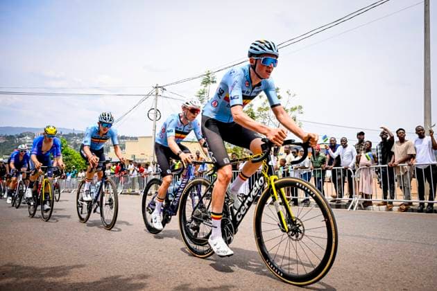UCI 2025 Road World Championship, WM, Weltmeisterschaft Kigali 26 09 2025 KIGALI, RWANDA - SEPTEMBER 26 : Rex Tim (BEL) leading the peloton during the Men U23 cycling road race of the UCI Road World Championships 2025 92nd edition an UCI World Championships cycling race of 164.6 km with start in Kigali and finish in Kigali on September 26, 2025 in Kigali, Rwanda, 26 09 2025 Kigali Rwanda  Copyright: xJanxDexMeuleneirx
