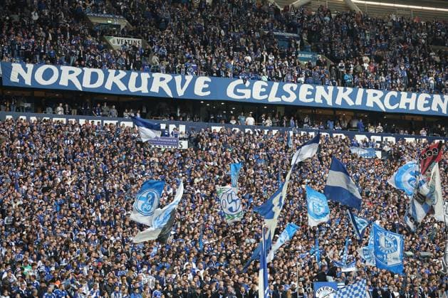 Fans of FC Schalke 04 at the match of the 2 Bundesliga season 2025 26 FC Schalke 04 Greuther Fürth Copyright Thomas Pakusch Copyright: Thomas Pakusch