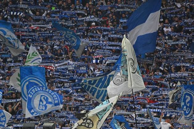 26 09 2025 Soccer Season 2025 2026 2 Soccer Bundesliga 07 Matchday FC Schalke 04 S04 SpVgg Greuther Fürth Kleeblatt Sportfoto Zink MeZi xmeoxzix DFL regulations prohibit any use of photographs as image sequences and or quasi video only for editorial use Fans Fanblock Schalke
