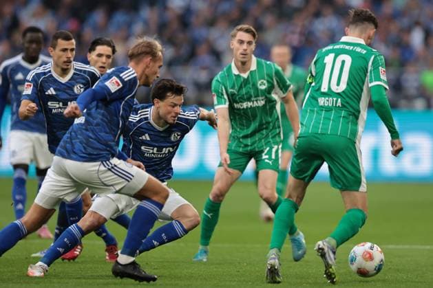 Branimir Hrgota SpVgg Greuther Fürth at the match of the 2 Bundesliga season 2025 26 FC Schalke 04 Greuther Fürth Copyright Thomas Pakusch Copyright: Thomas Pakusch
