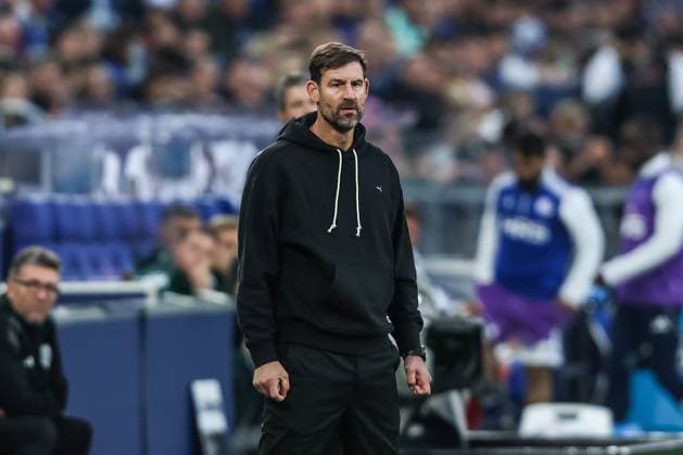 Sport, Football, 2 Bundesliga Season 2025 2026 7 Matchday FC Schalke 04 SpVgg Greuther Fürth 26 09 2025, VELTINS Arena Thomas Kleine Head Coach, Greuther Fürth Gelsenkirchen VELTINS Arena Nordrhein Westfalen Germany