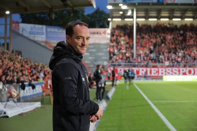 Coach Nico Willig Stuttgart Football 3 Liga 2025 2026 FC Energie Cottbus VfB Stuttgart II