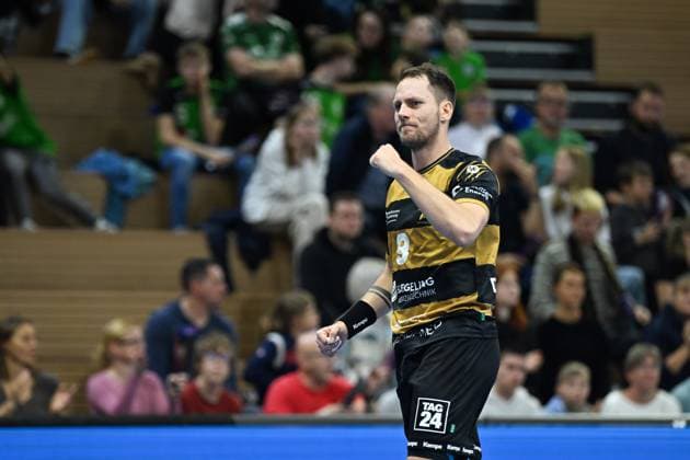 Julius Dierberg HC Elbflorenz 2006, 9 HC Elbflorenz 2006 vs VfL Luebeck Schwartau, 2 Handball Bundesliga Men, Season 2025 2026, 26 09 2025 HC Elbflorenz 2006 vs VfL Luebeck Schwartau, 2 Handball Bundesliga Men, Season 2025 2026, 26 09 2025 Dresden Copyright: xEibner-Pressefoto xHoepnerx EP_PHR