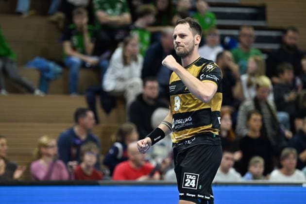 Julius Dierberg HC Elbflorenz 2006, 9 HC Elbflorenz 2006 vs VfL Luebeck Schwartau, 2 Handball Bundesliga Men, Season 2025 2026, 26 09 2025 HC Elbflorenz 2006 vs VfL Luebeck Schwartau, 2 Handball Bundesliga Men, Season 2025 2026, 26 09 2025 Dresden Copyright: xEibner-Pressefoto xHoepnerx EP_PHR
