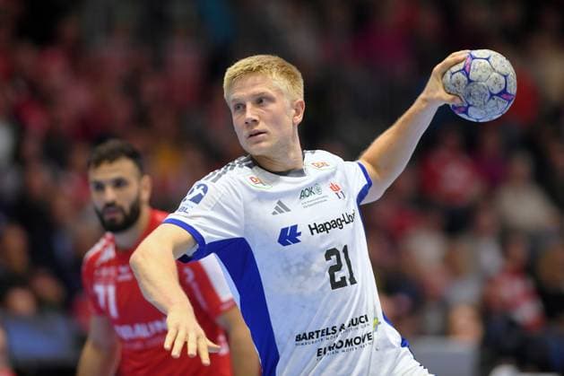 Frederik Bo Andersen HSV Hamburg 21 on throw , GER, MT Melsungen Handball Sport Verein Hamburg, Handball, 1 Bundesliga, 6 Matchday, Season 2025 2026, 26 09 2025, GER, MT Melsungen HSV Hamburg, Handball, 1 Bundesliga, 6 Matchday, Season 2025 2026, 26 09 2025 Kassel Copyright: xEibner-Pressefotox xRolandxSippelx EP_RSL