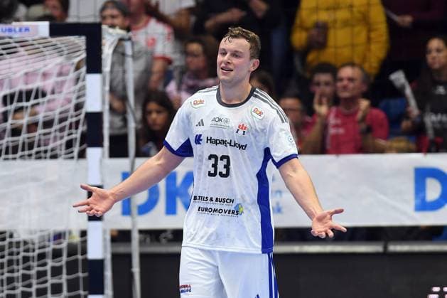 Moritz Sauter HSV Hamburg 33 disappointed, frustrated, emotion , GER, MT Melsungen Handball Sport Verein Hamburg, Handball, 1 Bundesliga, Matchday 6, Season 2025 2026, 26 09 2025, GER, MT Melsungen HSV Hamburg, Handball, 1 Bundesliga, Matchday 6, Season 2025 2026, 26 09 2025 Kassel Copyright: xEibner-Pressefotox xRolandxSippelx EP_RSL