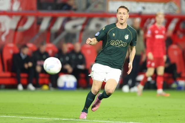 Paul Gladon of Fortuna Sittard during the match FC Twente vs Fortuna Sittard at the Grolsch Veste for the Dutch Vriendenloterij Eredivisie season 2025-2026 in ENSCHEDE, Netherlands on 26 september 2025, (photo by Peter Lous EYE4images DeFodi Images) Paul Gladon of Fortuna Sittard during the match FC Twente vs Fortuna Sittard at the Grolsch Veste for the Dutch Vriendenloterij Eredivisie season 2025 2026 in ENSCHEDE, Netherlands on 26 september 2025, photo by Peter Lous EYE4images DeFodi Images