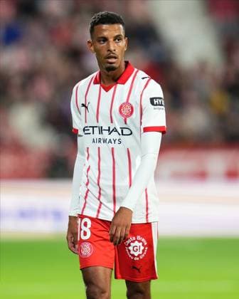 ESP: Girona FC v RCD Espanyol . Liga match 2025-2026, Date 7 Azzedine Ounahi of Girona FC during the La Liga match 2025-2026, date 7 between Girona FC and RCD Espanyol played at Montilivi Stadium on September 26, 2025 in Girona, Spain. kpng Copyright: xBaguxBlancox xPRESSINx PS_240926_GIR_ESP_2526_012