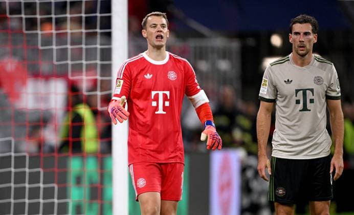 Soccer 1 Bundesliga Season 2025 2026 5 Matchday FC Bayern Muenchen SV Werder Bremen 26 09 2025 Goalkeeper Manuel Neuer FC Bayern Muenchen