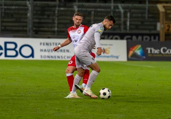 Andre Dej Sportfreunde Siegen, 20 Sportfreunde Siegen VfL Bochum U21 26 09 2025 Soccer, Regionalliga West, 10 Matchday, GER, Siegen, Leimbachstadion Siegen Copyright: HMBxMedia xMarcoxBader