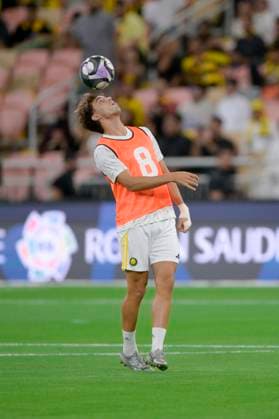 JEDDAH, SAUDI ARABIA - SEPTEMBER 26: Joao FÃƒ lix warming up during the Saudi Pro League match between Al Ittihad and Al Nassr at King Abdullah Sports City on September 26, 2025 in Jeddah, Saudi Arabia. (Photo by Khalid Alhaj) SPO  Copyright: xKhalidxAlhaj
