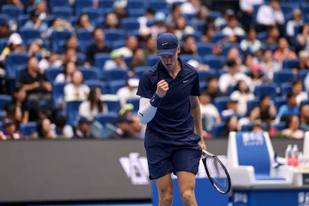 BEIJING, CHINA - SEPTEMBER 27: Jannik Sinner of Italy competes in the Men s Singles Round of 16 match against Terence Atmane of France on day 6 of the 2025 China Open at National Tennis Center on September 27, 2025 in Beijing, China.  Copyright: xVCGx 111593516997