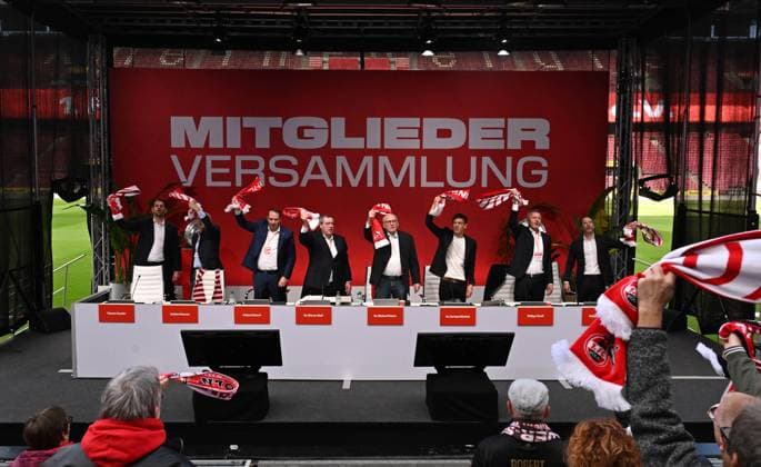 27 09 2025 , xophax, Fußball 1 Bundesliga, 1 FC Koeln Mitgliederversammlung , Präsidentenwahl Rhein Energie Stadion Jahreshauptversammlung am Samstag den 27 09 2025 1 FC Köln DFL DFB REGULATIONS PROHIBIT ANY USE OF PHOTOGRAPHS as IMAGE SEQUENCES and or QUASI VIDEO Koeln