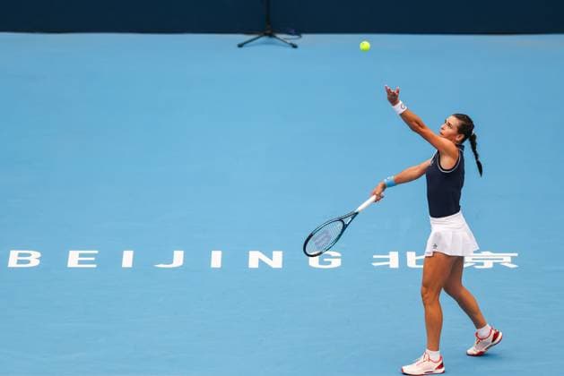 BEIJING, CHINA - SEPTEMBER 27: Ajla Tomljanovic of Australia competes in the Women s Singles Round of 64 match against Jessica Pegula of the United States on day 6 of the 2025 China Open at National Tennis Center on September 27, 2025 in Beijing, China.  Copyright: xVCGx 111593519679