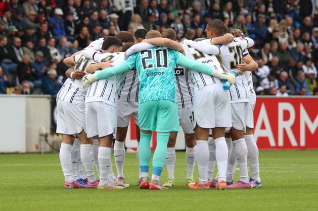 Football, 2. BL, SV Elversberg - Holstein Kiel