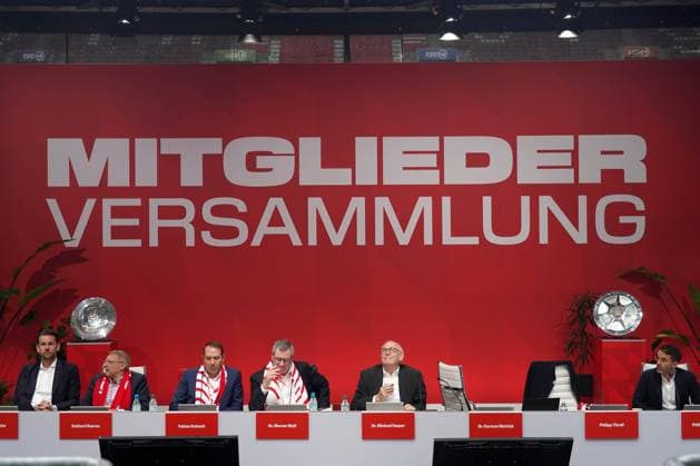 Football, FC Cologne members meeting 2025