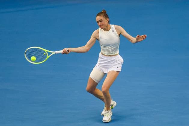BEIJING, CHINA - SEPTEMBER 27: Allaksandra Sasnovich competes in the Women s Singles Round of 64 match against Naomi Osaka of Japan on day 6 of the 2025 China Open at National Tennis Center on September 27, 2025 in Beijing, China.  Copyright: xVCGx 111593531474