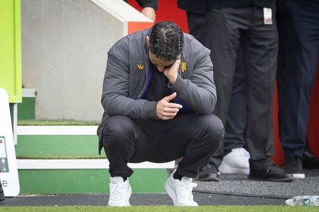 27th September 2025; Gtech Community Stadium, Brentford, London, England; Premier League Football, Brentford versus Manchester United, ManU Manchester United manager Ruben Amorim looks troubled on the touchline  IanxStephen