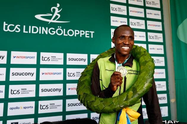 250927 Vinnare Lidingöloppet Män 30 km William Nyarondia Morwabe Kenya den 27 september 2025 pa Lidingö. *** 250927 Winner Lidingöloppet Men 30 km William Nyarondia Morwabe Kenya on September 27, 2025 on Lidingö  Copyright: PETERxHOLGERSSON BB250927PH046