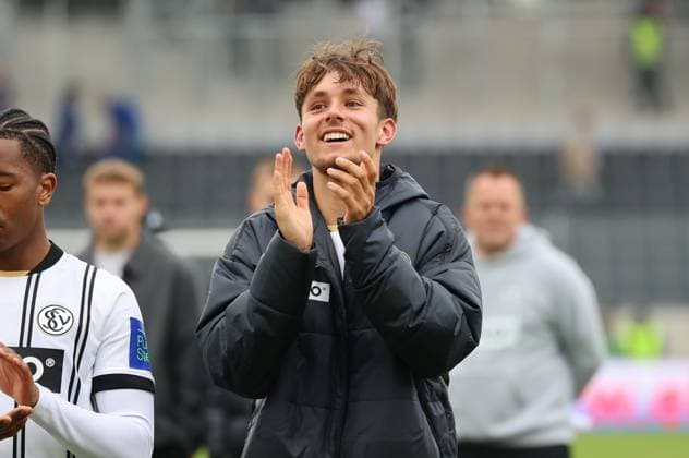 27 09 2025, Football, Men, 2 Bundesliga, Season 2025 2026, SV 07 Elversberg Holstein Kiel, Otto Stange SV 07 Elversberg Elversberg Ursapharm Arena an der Kaiserlinde Saarland Germany DEU Copyright: xSebastianxBachx