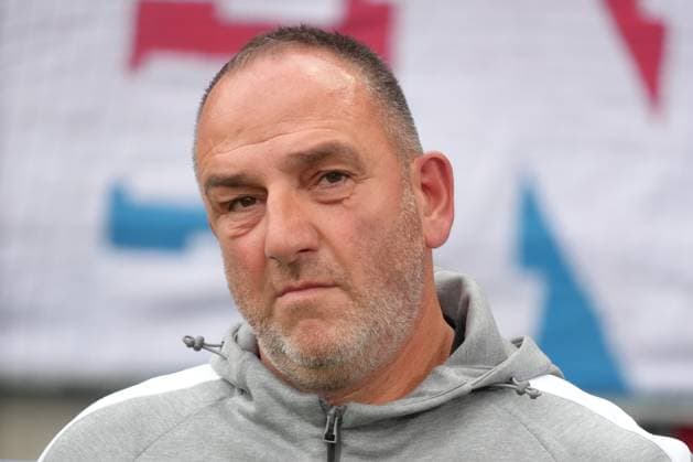 Bundesliga Men, Matchday 5, Season 2025 26, FC Heidenheim FC Augsburg Frank Schmidt Head Coach, FC Heidenheim FC Heidenheim FC Augsburg Bundesliga Men, Matchday 5, Season 2025 26, FC Heidenheim FC Augsburg Germany, Heidenheim, Voith Arena, 27 09 2025 SP_GHR