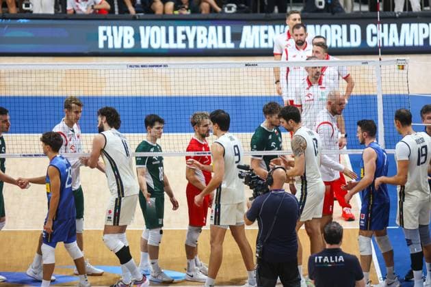 2025.09.27 Pasay City Manila siatkowka mezczyn Mistrzostwa Swiata FIVB 2025 Polska - Wlochy N z FIVB Men s World Championship, WM, Weltmeisterschaft 2025 Poland - Italy semi finals polfinal Wilredo Leon Bartosz Kurek radosc zwyciestwo winner win kibice Nicola Grbic doping Kamil Semeniuk Marcin Komenda Jakub Kochanowski Norbert Huber Bartosz Kurek Wilfredo Leon Jakub Popiwczak Foto Szymon Gorski 2025.09.27 Pasay City Manila volleyball men FIVB Men s World Championship 2025 Polska - Wlochy FIVB Men s World Championship 2025 Poland - Italy semi finals polfinal Wilredo Leon Bartosz Kurek radosc zwyciestwo winner win kibice Nicola Grbic doping Kamil Semeniuk Marcin Komenda Jakub Kochanowski Norbert Huber Bartosz Kurek Wilfredo Leon Jakub Popiwczak Credit: Szymon Gorski NEWSPIX.PL --- newspix.pl 