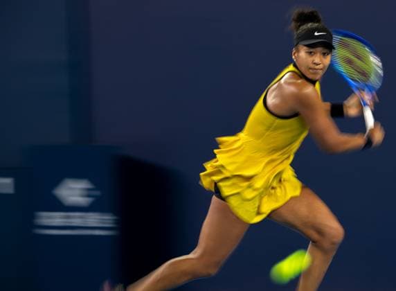 (250927) -- BEIJING, Sept. 27, 2025 -- Osaka Naomi hits a return during the women s singles second round match between Osaka Naomi of Japan and Aliaksandra Sasnovich of Belarus at 2025 China Open tennis tournament in Beijing, China, Sept. 27, 2025. ) (SP)CHINA-BEIJING-TENNIS-CHINA OPEN-WOMEN S SINGLES-SECOND ROUND (CN) HuxJingwen 
