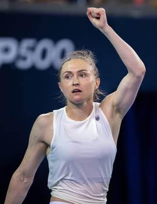 (250927) -- BEIJING, Sept. 27, 2025 -- Aliaksandra Sasnovich celebrates after the women s singles second round match between Osaka Naomi of Japan and Aliaksandra Sasnovich of Belarus at 2025 China Open tennis tournament in Beijing, China, Sept. 27, 2025. ) (SP)CHINA-BEIJING-TENNIS-CHINA OPEN-WOMEN S SINGLES-SECOND ROUND (CN) HuxJingwen 
